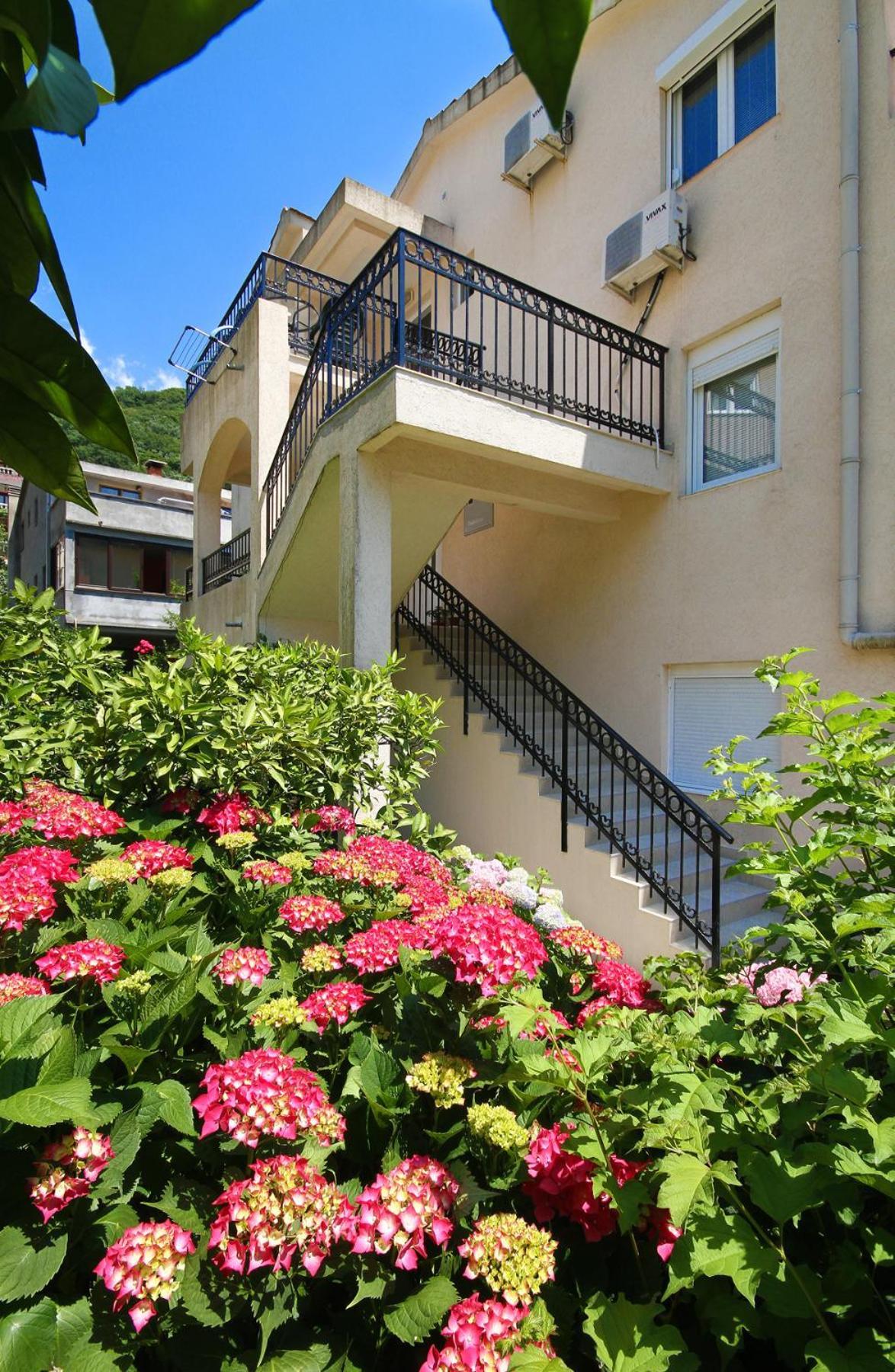 Apartments Raicevic Μπούντβα Εξωτερικό φωτογραφία