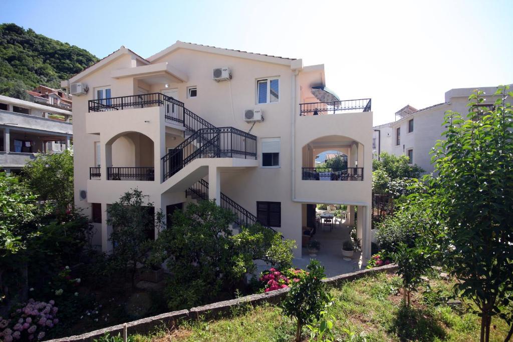 Apartments Raicevic Μπούντβα Δωμάτιο φωτογραφία