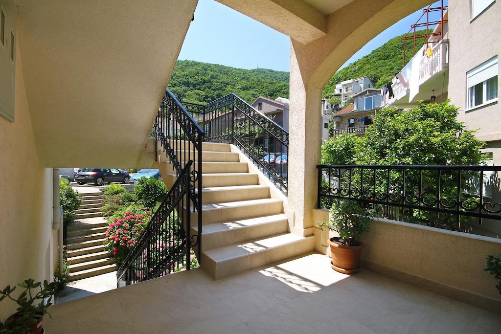 Apartments Raicevic Μπούντβα Εξωτερικό φωτογραφία